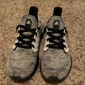 Ultra boost 4.0 DNA